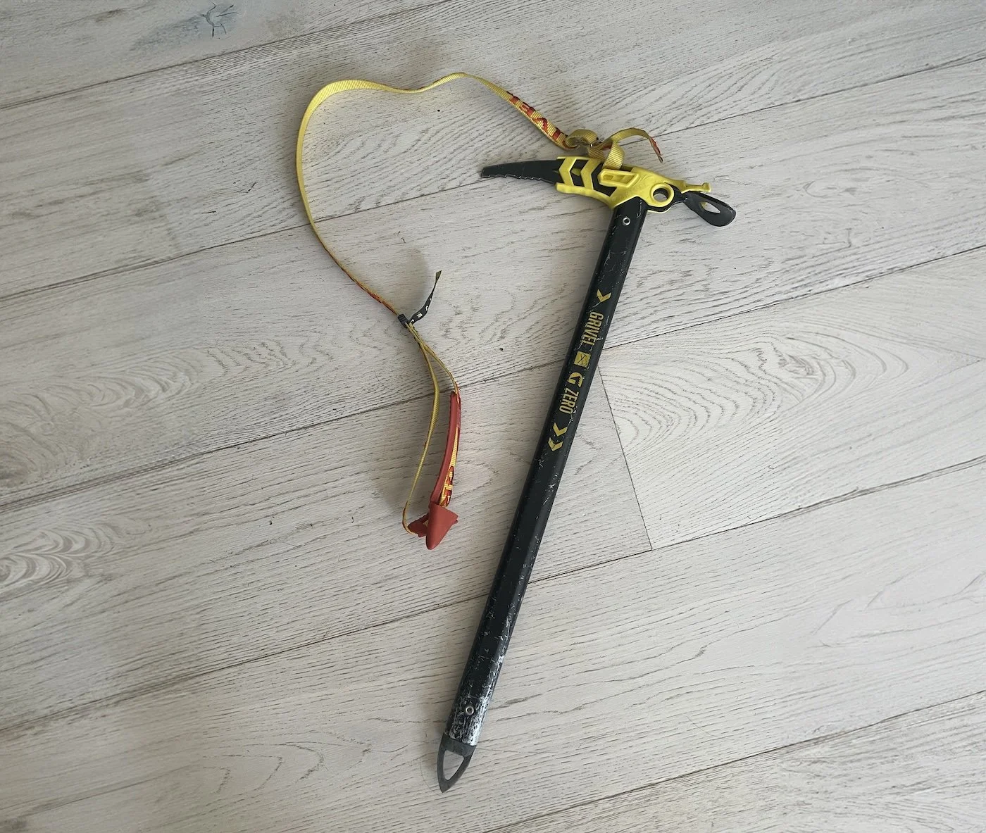 Grivel G-Zero ski-touring mountaineering ice axe (size 58cm